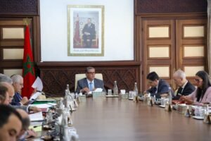 222-300x200 بلاغ جديد من رئاسة الحكومة (صور)