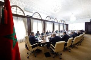 5-1-300x200 بلاغ جديد من رئاسة الحكومة (صور)