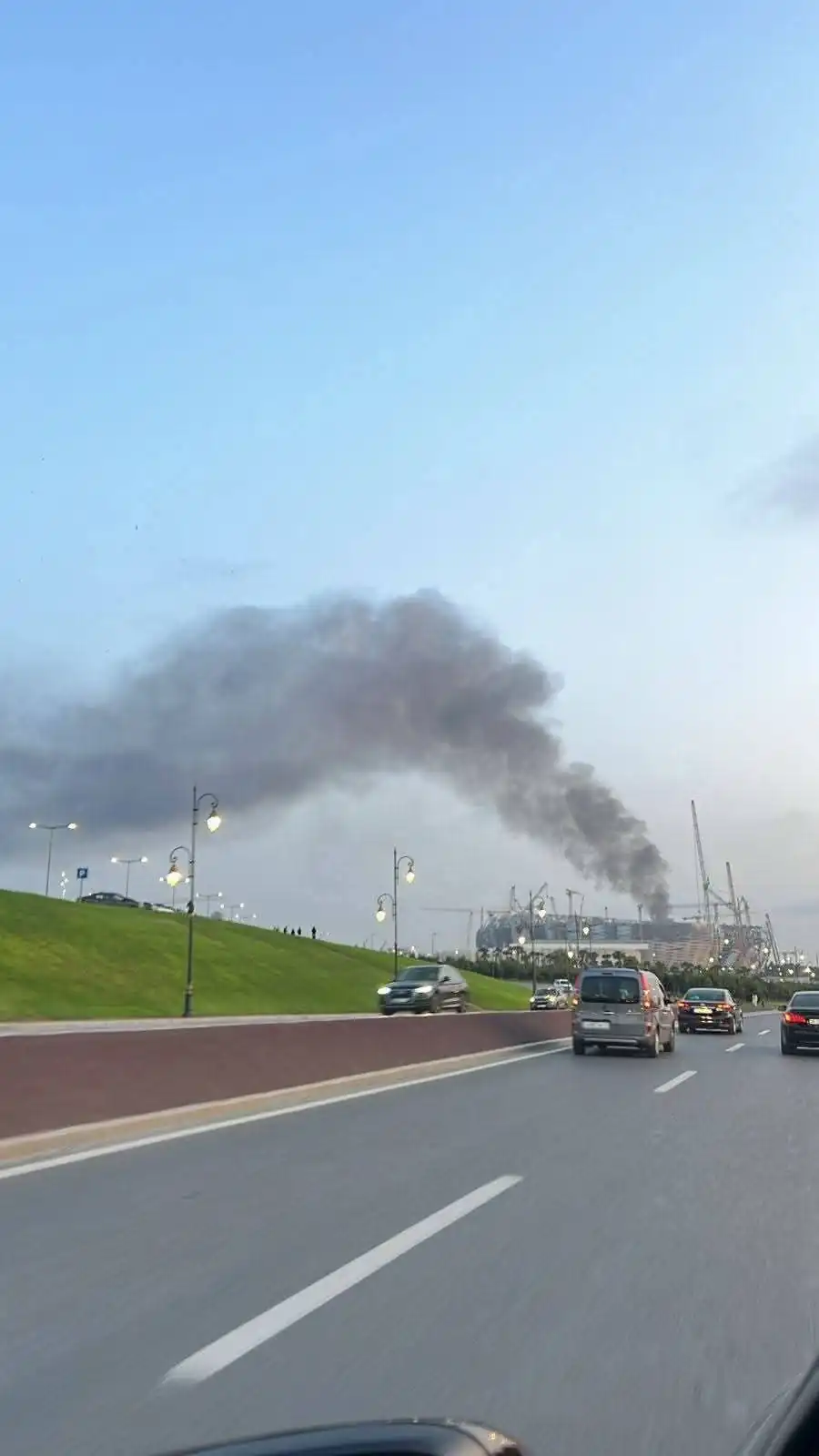 harik حريق مفاجئ بمركب مولاي عبد الله بالرباط (صور)