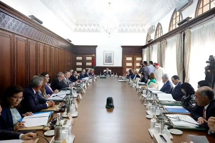 1 بلاغ جديد من مجلس الحكومة يعلن تغييرات مهمة في مدونة الشغل